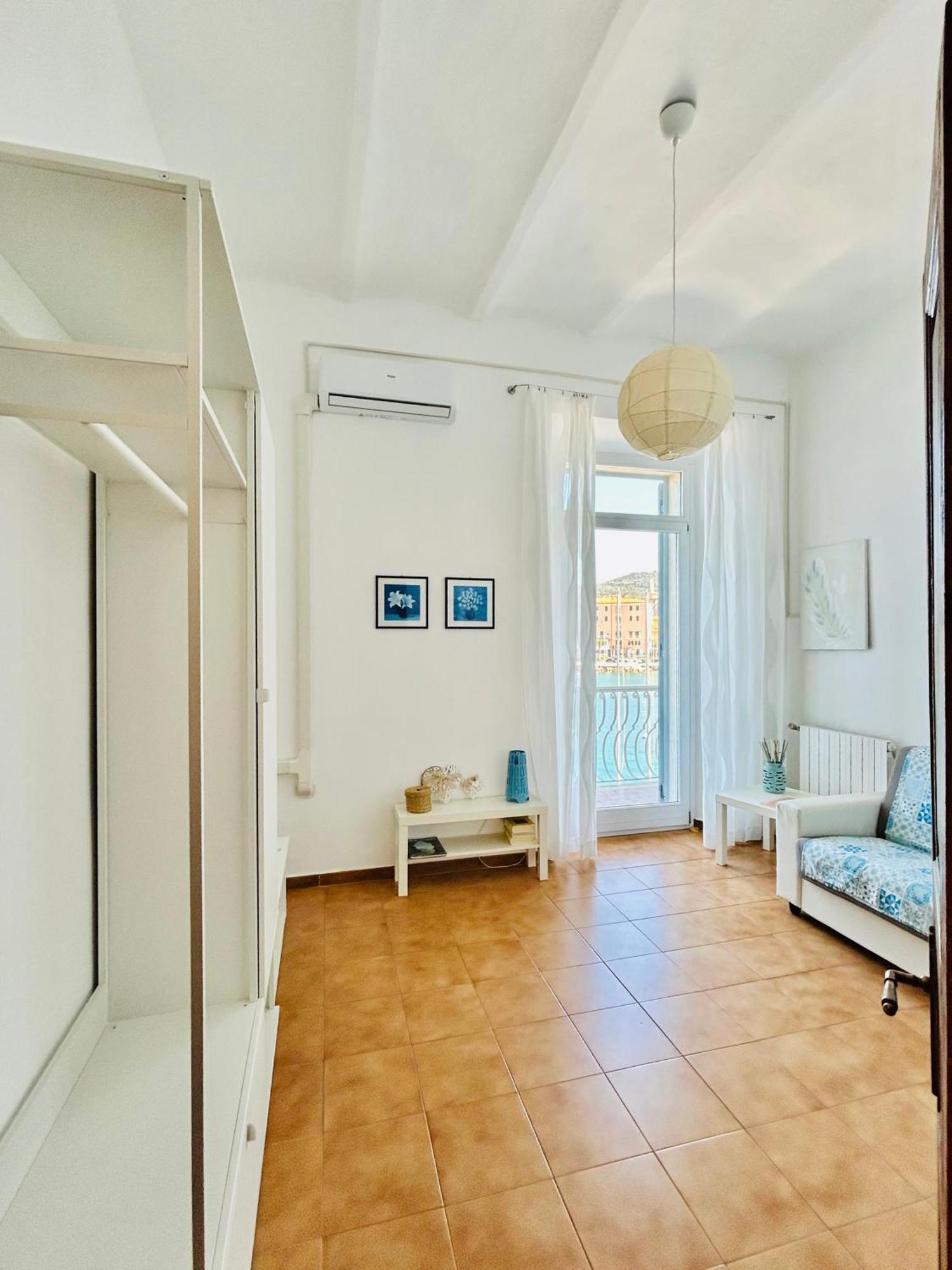 Molo 28 Beach Parking Ac Porto Santo Stefano  Luaran gambar